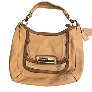 Coach Kristin #16803 Beige Leather Shoulder Handbag